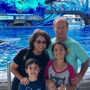 Meet your Posher, Denise